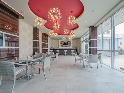 Меблированные апартаменты планировкой 2+1 в районе Каргыджак Аланья