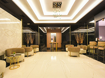 Меблированные апартаменты 1+1 в премиальном жилом комплексе в центре Аланьи