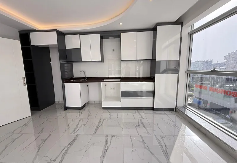 Квартира планировкой 2+1 в популярном районе Махмутлар Аланья