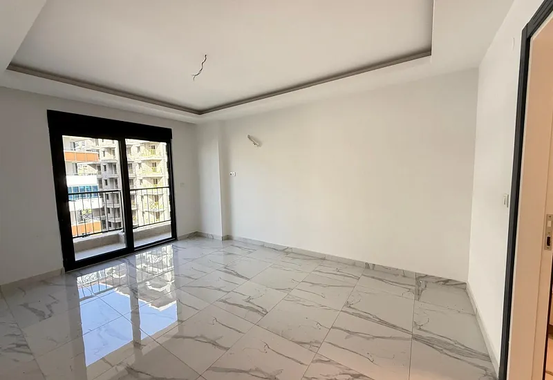 Квартира планировкой 2+1 в популярном районе Махмутлар Аланья