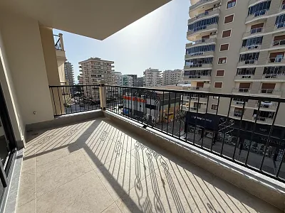 Квартира планировкой 2+1 в популярном районе Махмутлар Аланья