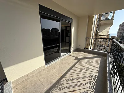 Квартира планировкой 2+1 в популярном районе Махмутлар Аланья